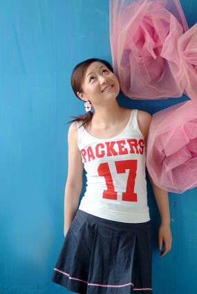 ����  ����